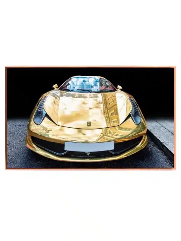 Gylden Ferrari Sportsvogn